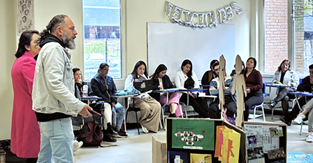 Fotografía reunión integrantes comunidad IPN